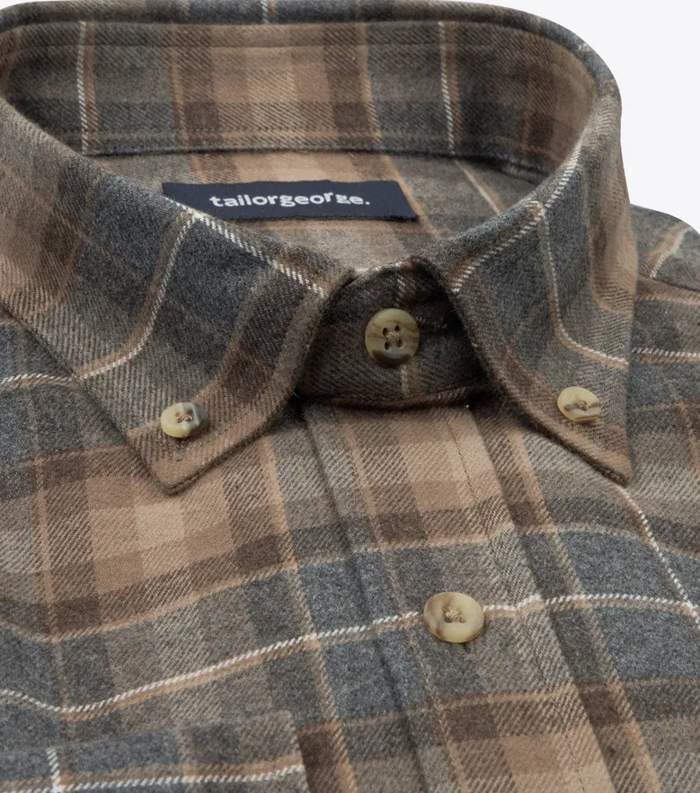 Easy-iron plain white poplin shirt